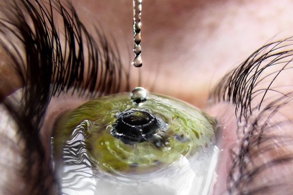 Привенение глазных капель с гиалуроновой кислотой